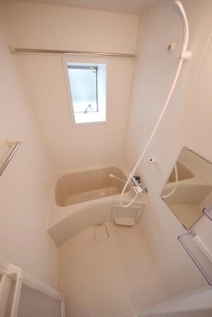 アパートメント新小岩B棟の物件内観写真